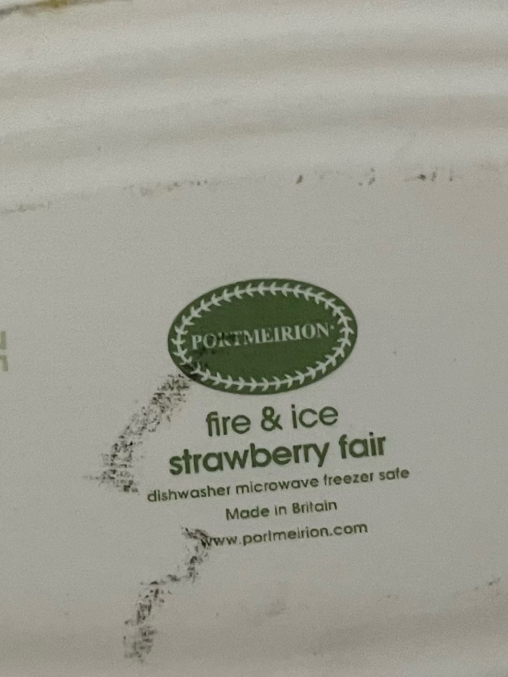 Portmeirion Strawberry Oval Serving Platter - White, Red, Green - Picture 3 of 4